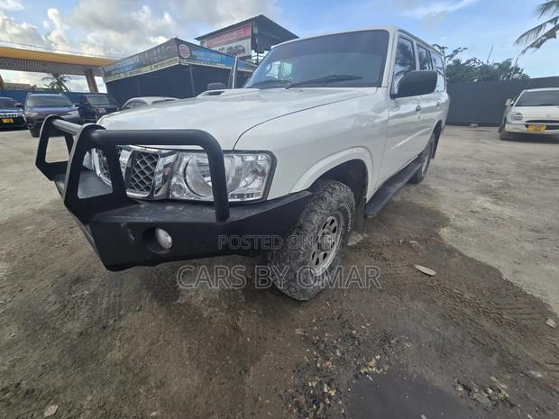 Nissan Patrol 2019 White