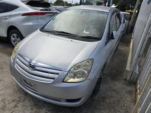 Toyota Premio 2004 Silver