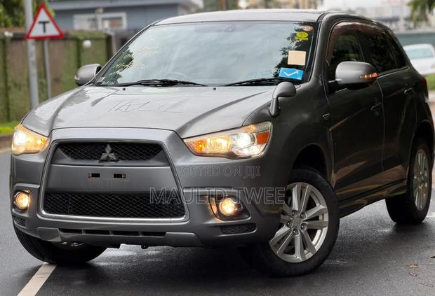 Mitsubishi RVR 2.0 2011 Gray
