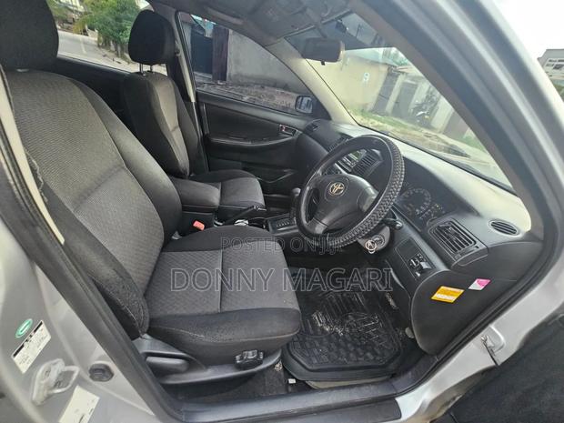 Toyota Allex 2002 Silver