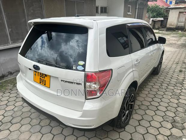 Subaru Forester 2011 White