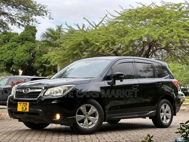 Subaru Forester 2014 Black