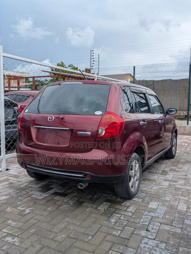 Mazda Verisa 2011 Maroon