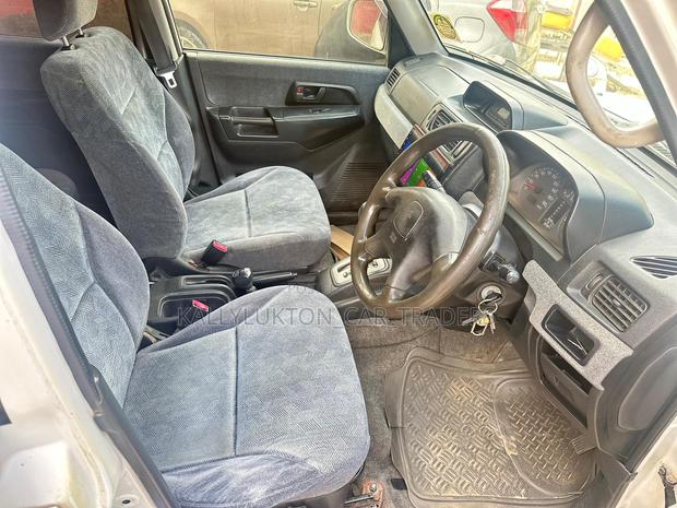 Mitsubishi Pajero 2005 White