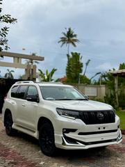 Toyota Land Cruiser Prado 2023 White for sale