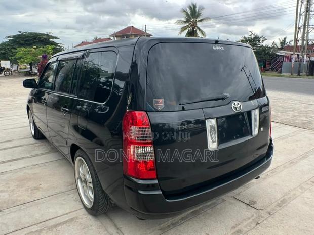Toyota Probox 2003 Black