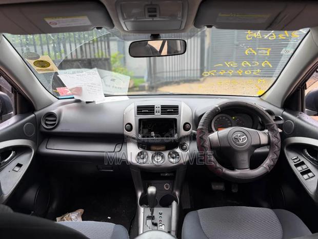 Toyota RAV4 2009 Black
