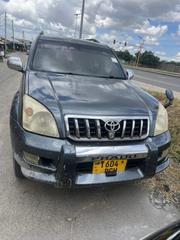 Toyota Land Cruiser Prado 2005 Gray for sale