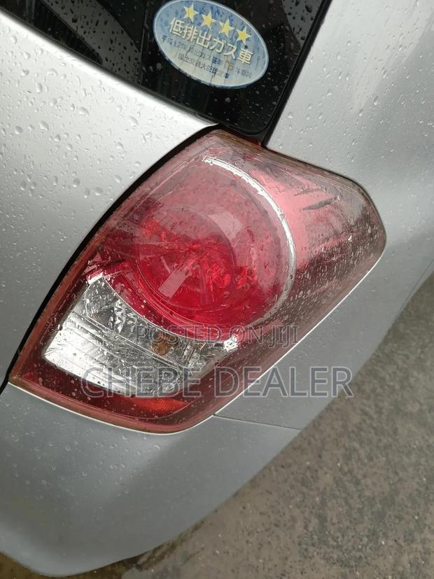 Toyota Ractis 2005 White