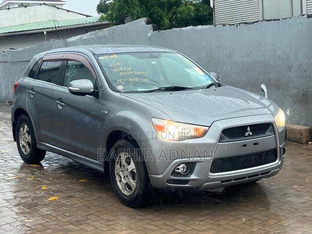 Mitsubishi RVR 2010 Gray
