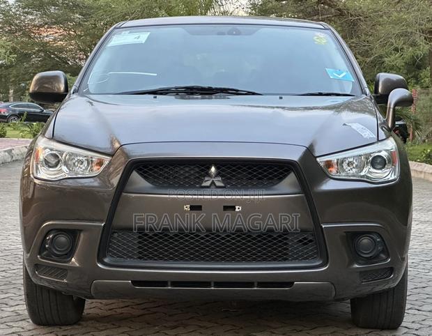 Mitsubishi RVR 2.0 2011 Gray