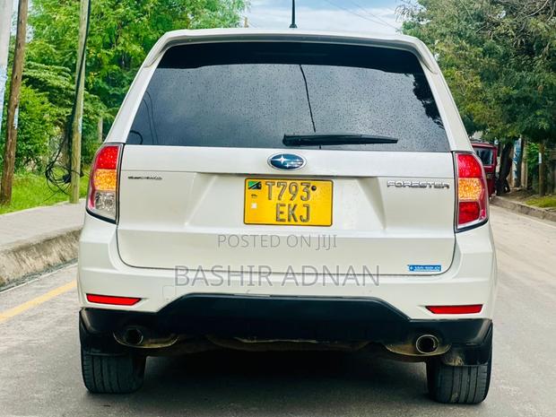 Subaru Forester 2010 White