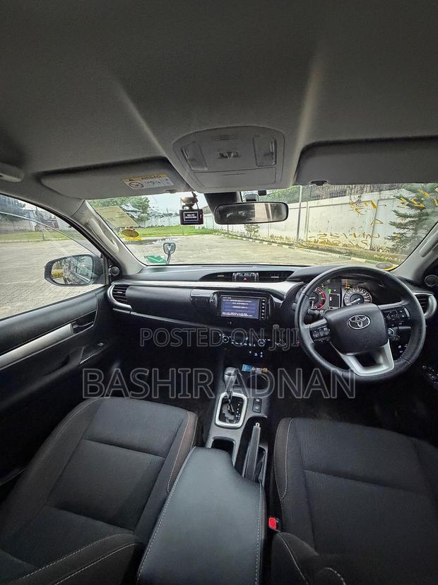 Toyota Hilux Revo Double Cab Deisel 2.4 RWD 2022 Black