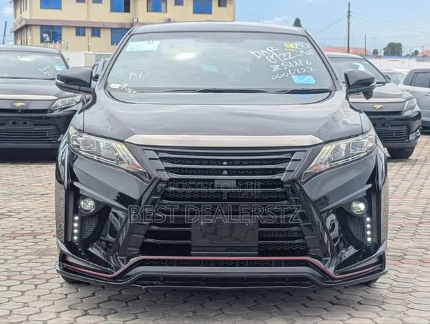 Toyota Harrier 2.0 4WD 2014 Black