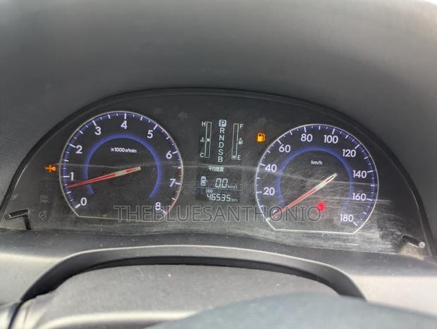 Toyota Premio 2013 Black