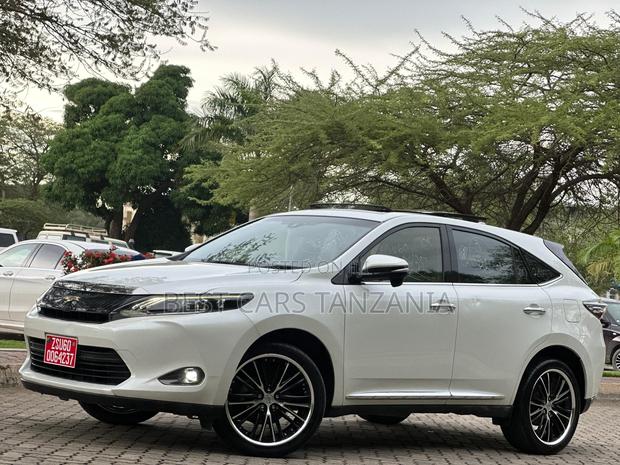 Toyota Harrier 2015 White
