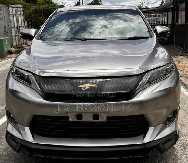 Toyota Harrier 2015 Gray