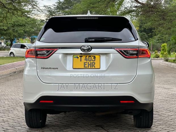 Toyota Harrier 2015 White