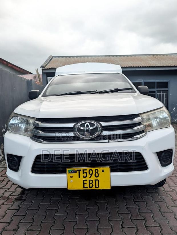 Toyota Hilux 2.0 VVT-i 2010 White