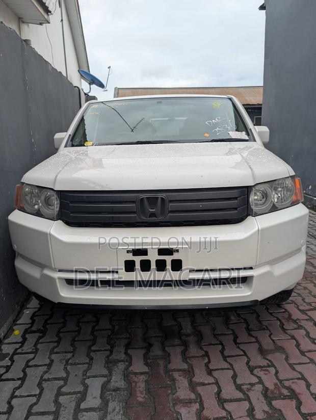 Honda Crossroad 2008 White