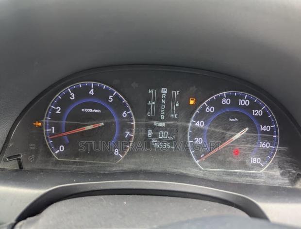 Toyota Premio 2013 Black