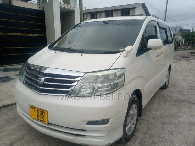 Toyota Alphard 2006 White