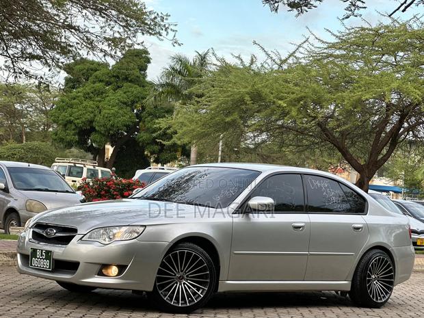 Subaru Legacy 2006 Silver
