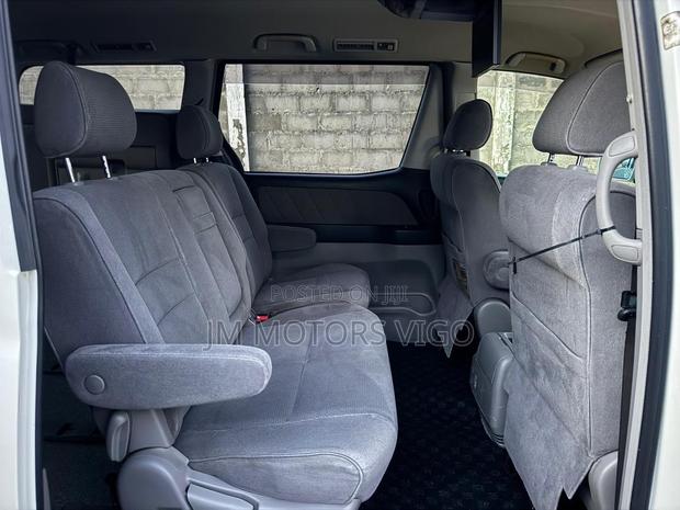 Toyota Alphard 2003 Pearl