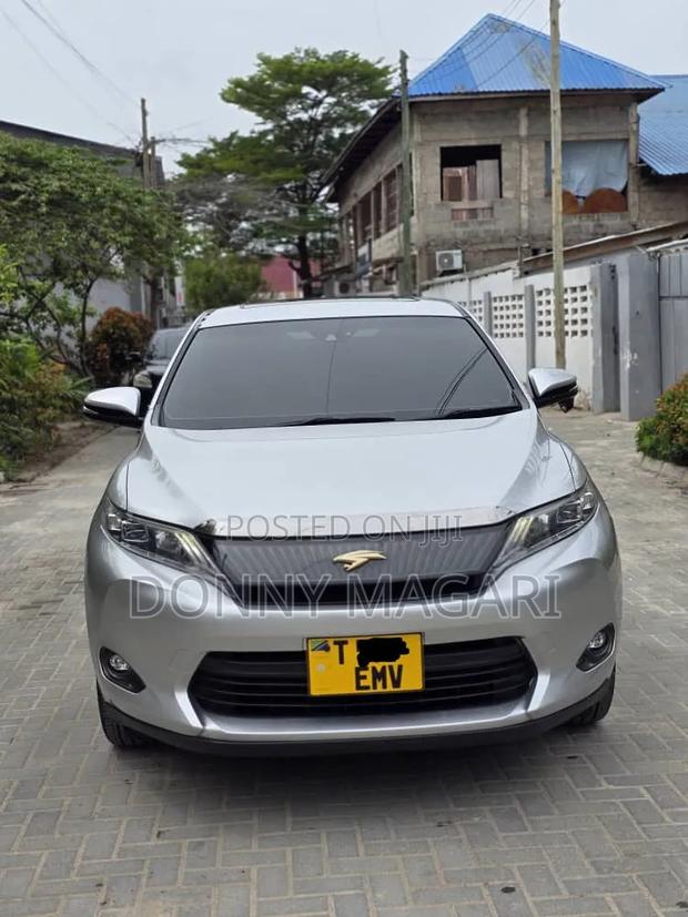 Toyota Harrier 2015 Silver