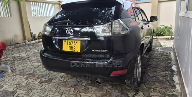 Toyota Harrier 2005 Black
