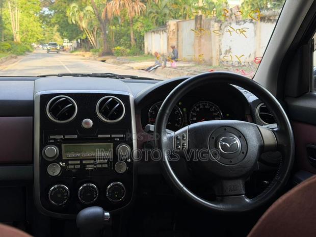 Mazda Verisa 2008 Blue