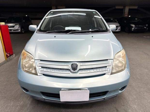 Toyota IST 2003 Blue