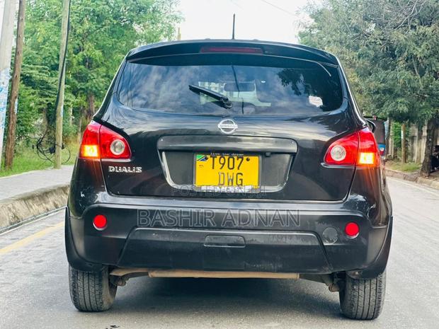 Nissan Dualis 2010 Black