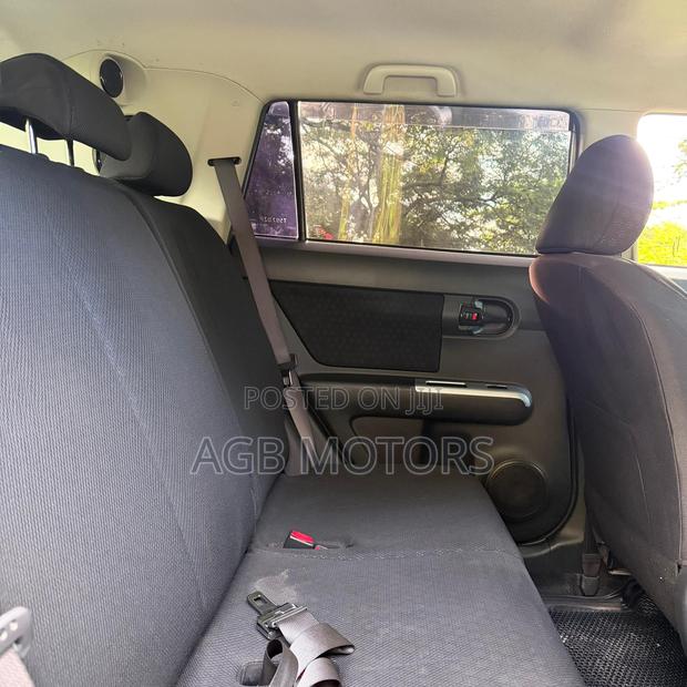 Toyota Corolla Rumion Hatchback 1.5 FWD 2009 Silver