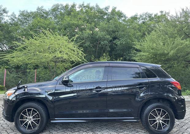 Mitsubishi RVR 2013 Black