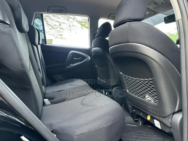 Toyota RAV4 2009 Black