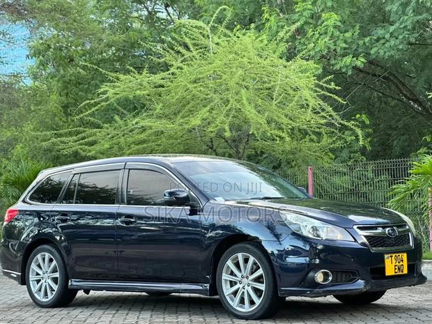 Subaru Legacy 2.5i 2013 Black