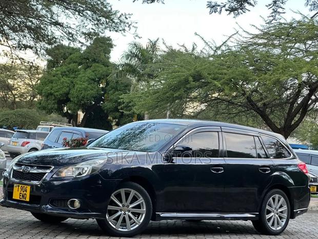 Subaru Legacy 2.5i 2013 Black