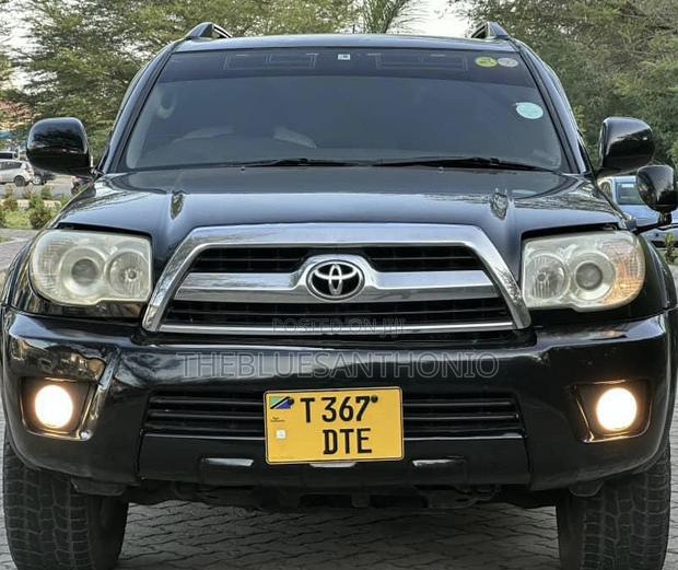 Toyota Hilux Surf 2008 Black