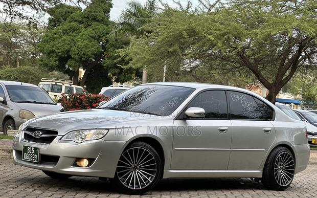 Subaru Legacy 2006 Silver