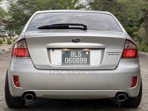 Subaru Legacy 2006 Silver