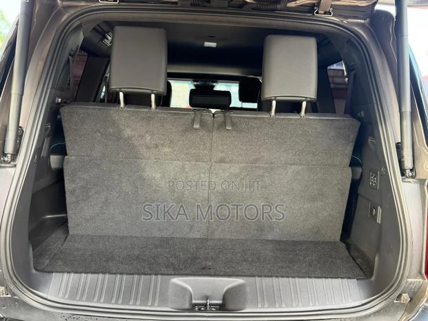 Toyota Land Cruiser Prado 2.8 2024 Gray