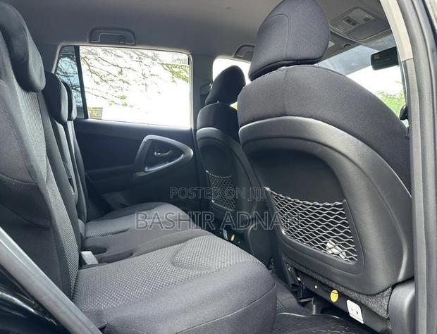 Toyota RAV4 2009 Black