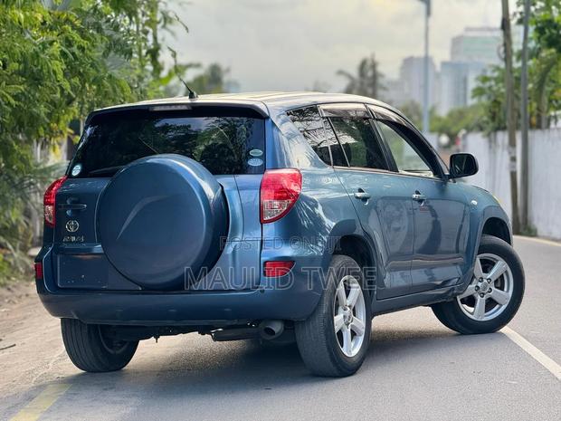 Toyota RAV4 2006 Blue