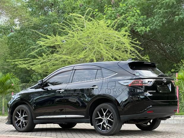 Toyota Harrier 2016 Black