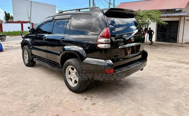 Toyota Land Cruiser Prado 2.7 i 16V 2008 Black