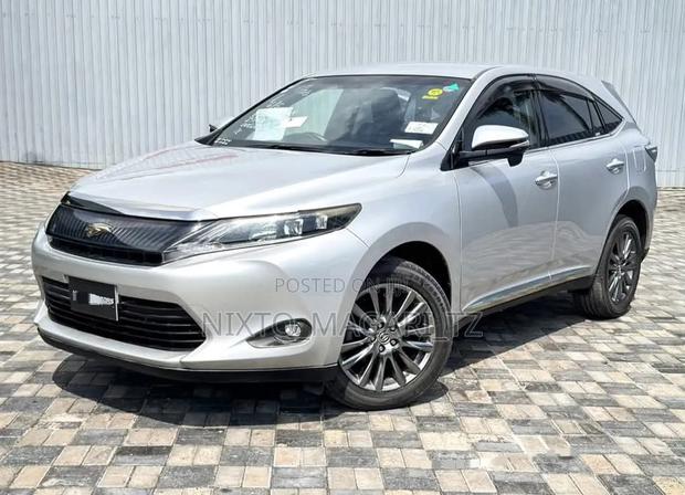 Toyota Harrier 2014 Silver