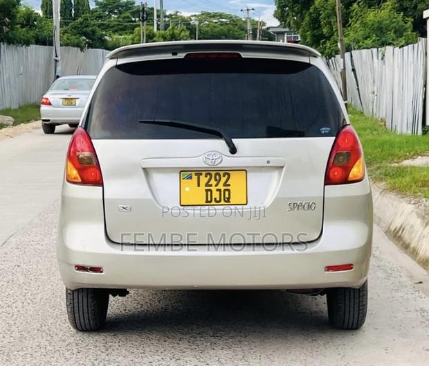 Toyota Corolla Spacio 2005 Silver