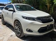 Toyota Harrier 2015 White for sale