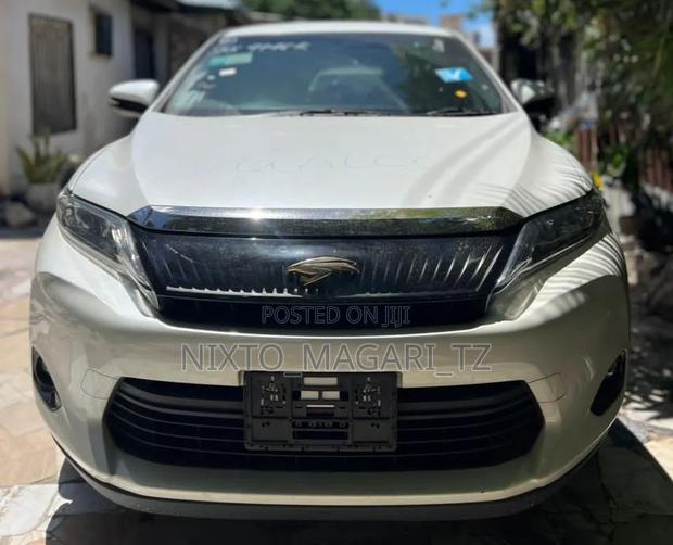 Toyota Harrier 2015 White